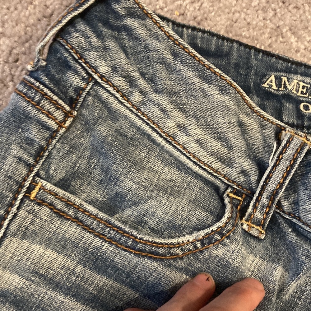 American Eagle High-Rise cropped distressed jegging style jeans 👖 size 4 - Picture 9 of 16